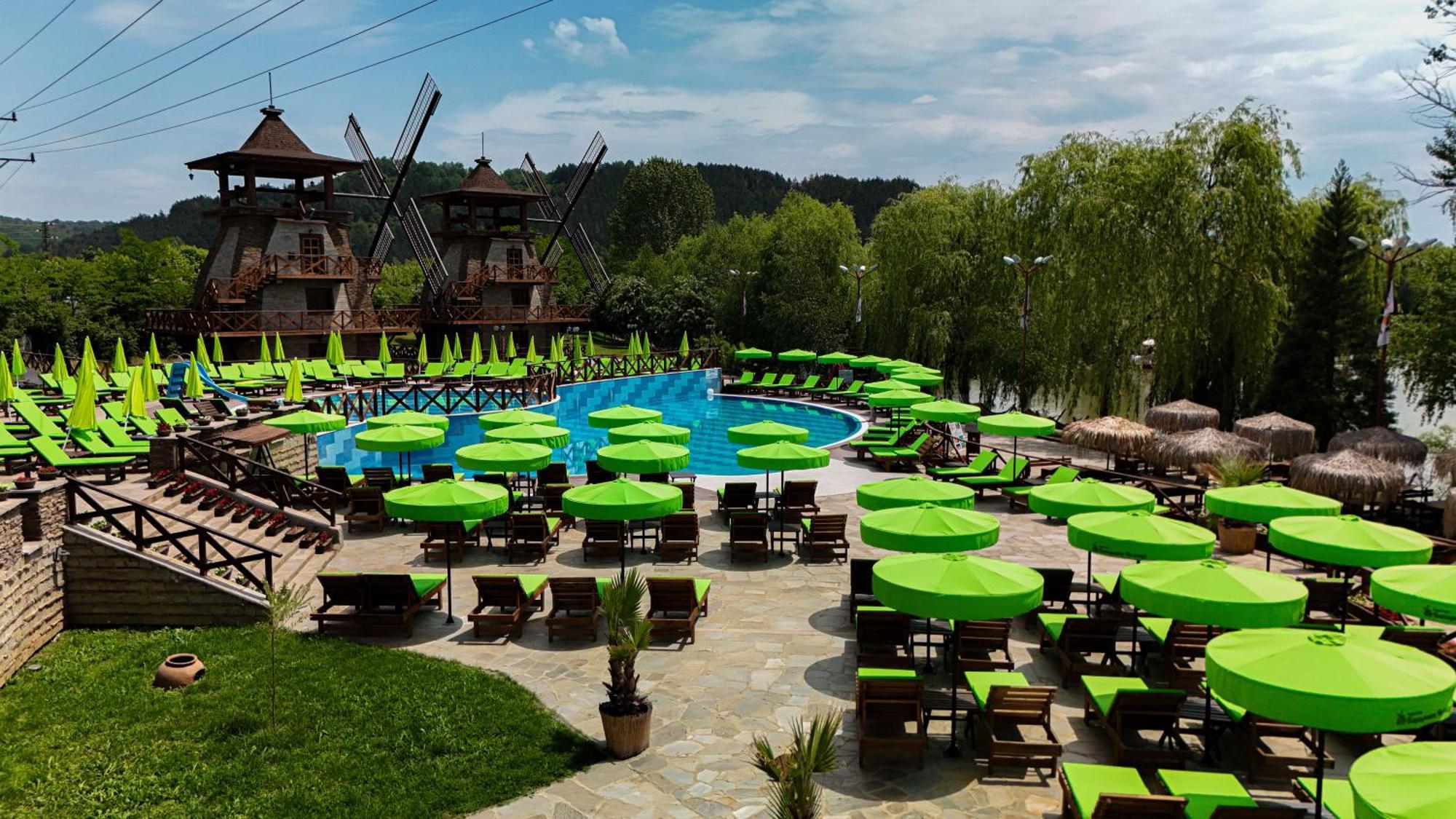 The Wind Mills Hydropark Hotel Gorna Malina Eksteriør billede